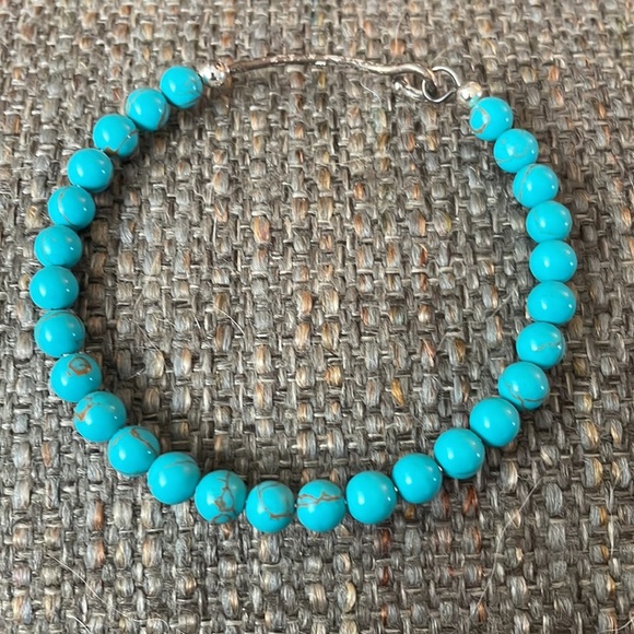 3 pair of dangle earrings and one bracelet faux turquoise - Picture 4 of 4